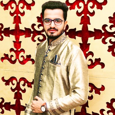 scott_vivek's tweet photo. #NewProfilePic https://t.co/YkQ3gM7yWo