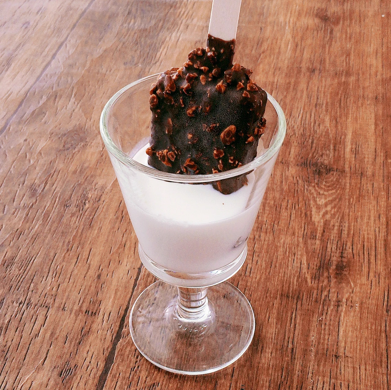 そろそろフラペチーノが恋しくなってきたあなたに！おうちでフラペチーノ風を簡単に作ろう♪