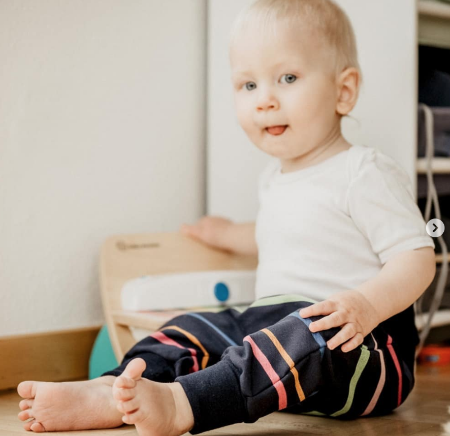 DIDYMOS_Baby's tweet photo. Who loves our Grow-with-me pants?

Which Didymos wrap would you love to see as a Grow-with-me pants too?

#didymos #itsadidy #didylove #didymosbabywearing https://t.co/Vm7bwNlVpe