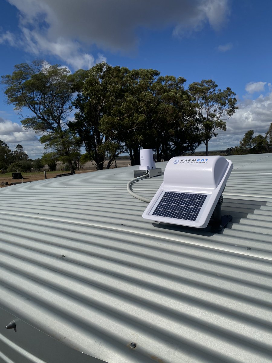 phil_honey's tweet photo. Just one of the many handy @Stirlings2Coast #SmartFarm sensors installed under @DPIRDbroadacre IoT grants, this @farmbot_tech water monitor will save our host a 28km return trip & pay itself off in its 1st year in labour/travel savings! #eConnectedWA #DPIRDdigital #AgTech #IoT https://t.co/j5WCufw1dd