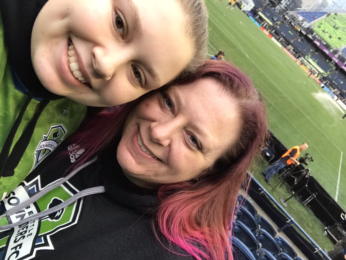 dwnwag75's tweet photo. @SoundersFC @WAFDbank @Stefan24Frei @wafdbank #SounderAtHome https://t.co/21OULUSGoo