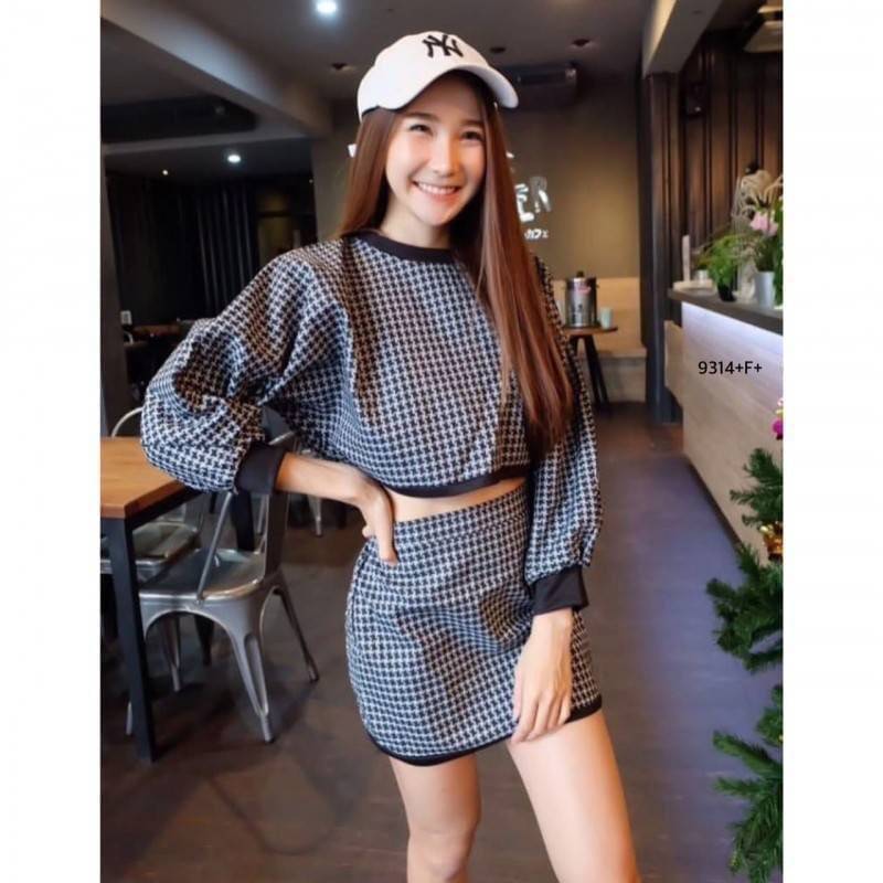 PerfectStyles6's tweet image. Set เสื้อครอปแขนพอง งานผ้าแจ็กการ์ดลายชิโนริ มาพร้อมกระโปรงสั้น ผ้าโฟย์เวย์ลายเข้าเซท ลุคน่ารักมากคะ กระโปรงมีซิปหลัง เอวไม่สม็อค ใส่เที่ยว เดินเล่นได้เลยคะ
สี : 1 สี
ขนาด &amp;gt;&amp;gt; เสื้อ รอบอก 34-38" ยาว 17" รอบเอว 29-30" สะโพก 34-36" ยาว17 "
🍓🍓 ราคา 370 บาท 🍓🍓
#เสื้อผ้าแฟชั่น