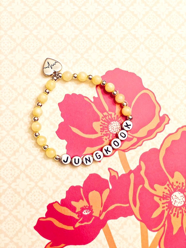 beadsandbts's tweet photo. Bias Bracelets (2/2) #bts #btsbracelets #bracelet #themedbracelets #btsarmy #army #borahae #art #beads #beadedbracelets #kpop #jewelry #btsjewelry #fanart #btsfanart #rm #namjoon #jin #suga #yoongi #jhope #hoseok #jimin #v #taehyung #jungkook #bias #biasbracelets #kpopfanart https://t.co/YNiDewTPLY