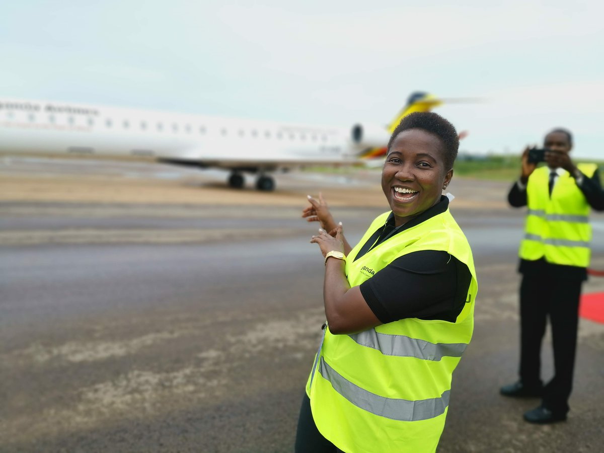 sussiekats's tweet image. #covid19 is such a spoiler, not only are we faced with tough times ahead of us  #Ugandaairlines but we were not even allowed to celebrate one year of  #bombardiers carrying the Uganda flag across the region. @Uganda_Airline @MonicaAzubaNte @Curmoger @kyamageroandrew @ntvuganda