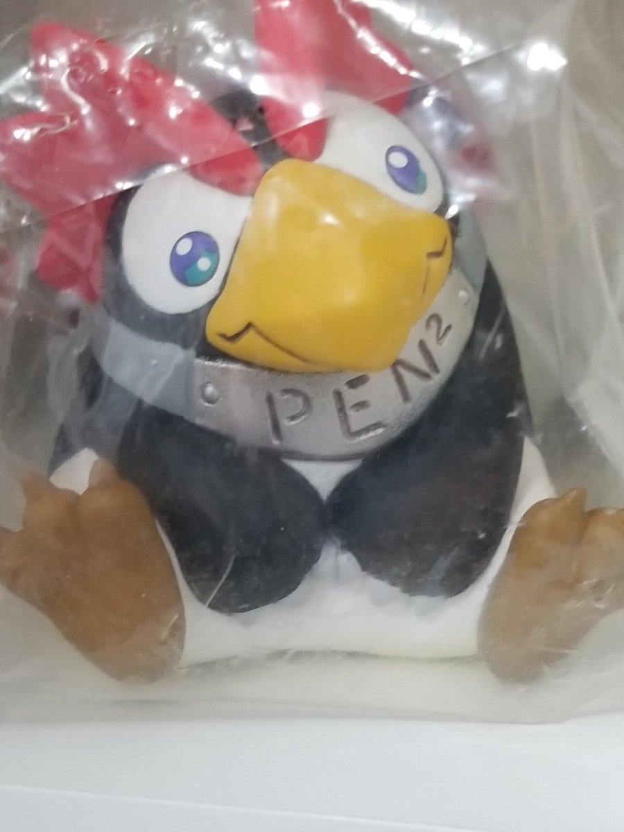 Miho62722188's tweet photo. 今日のペンギン🐧 ＃今日のペンギン🐧 ＃ペンギングッズ ＃マイペンギン🐧 ＃エヴァンゲリオン ＃PEN2 ＃ペンさん ＃自宅警備員 ＃自宅警備 ＃コロナに負けるな ＃家のペンギンコレクション https://t.co/BDpUPWVa8K