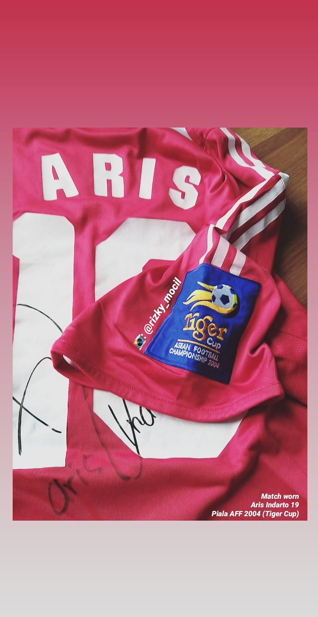 Match worn Aris Indarto di piala AFF 2004. Bukan saatnya dijemur memang, tapi gpp yaa klo mau laporan 🤪 <a href="/Jerseyforum/">The OG Indonesian Blokecore</a>