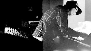 VINTAGE SET UP ON SOUNDCLOUD_

DOGSONACID MIX [2009] HOSTED BY <a href="/MarkSystemUK/">Mark System</a> 

CLASSIC
@JackSpectraSoul 
<a href="/Boddika/">Boddika</a> 
<a href="/Kid_Drama/">Kid Drama</a> 
<a href="/AlixPerez/">__Alix_Perez__</a> 
<a href="/Ed_Rush/">Ξd Rush/Killbox</a> &amp; <a href="/MattOptical/">Op†ıcaL☣V!RuS•ReCs☠☣</a> 
<a href="/pearsonsound/">Pearson Sound</a> 

SOMEONE TL THIS PLS THO AS I'VE FORGOTTEN MOST OF THE REST_

soundcloud.com/rockwell/rockw…