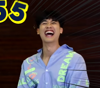 tiredjune's tweet photo. his smile is 🥰🥰🥰🥰🥰 #Tawan_V https://t.co/mVPWHgqz9c
