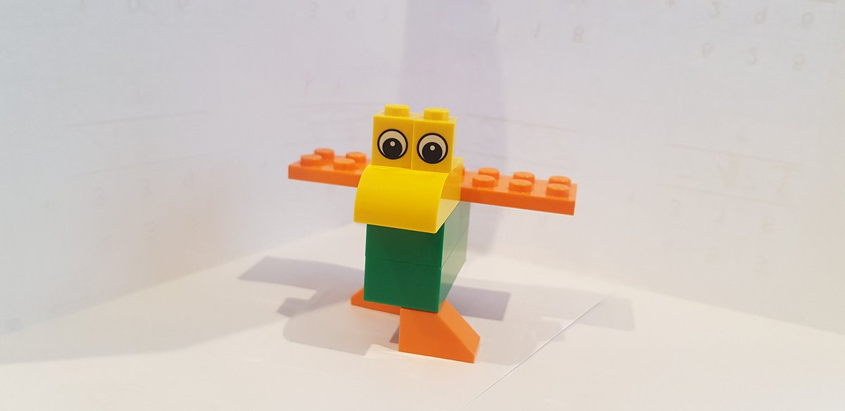 Fionacharnley's tweet image. Day 1of the National Interdisciplinary Circular Economy Hub Workshop! Duck Platoon Building with @LEGOSERIOUSPLAY Share your duck pictures below! #UKRI_NICER #CEHUB @CircularEClub @DragonRougeUK @ExeterCircular