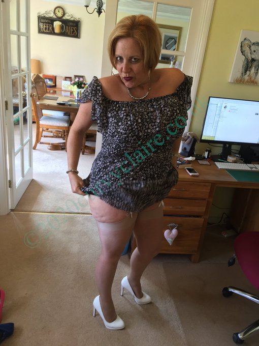 Claire twitter curvy