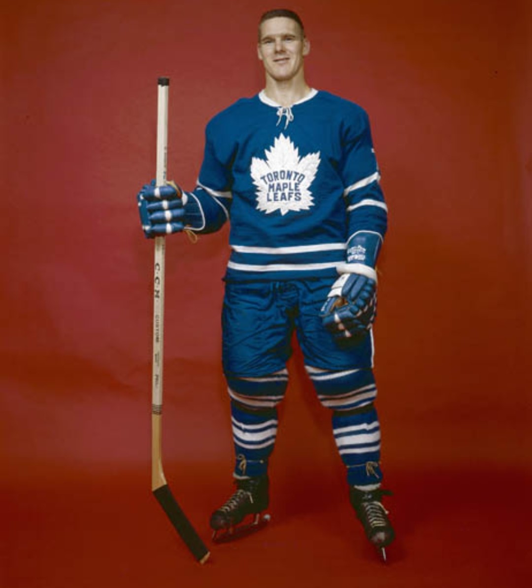 MrJamiePlunkett's tweet image. 3 challenges @GreenfieldIntS 
1. ⚽️shirt for wellbeing calendar 🏴󠁧󠁢󠁥󠁮󠁧󠁿 2. Plank challenge
3. Sport fact from my 🇨🇦wife = @TimHortons ☕ not only makes great 🍩 but was also a #stanleycup winning hockey player 🏒⛸ for the @mapleleafs! #behappybegis @taaleem @gisphysed @KHDA @GISPYPC