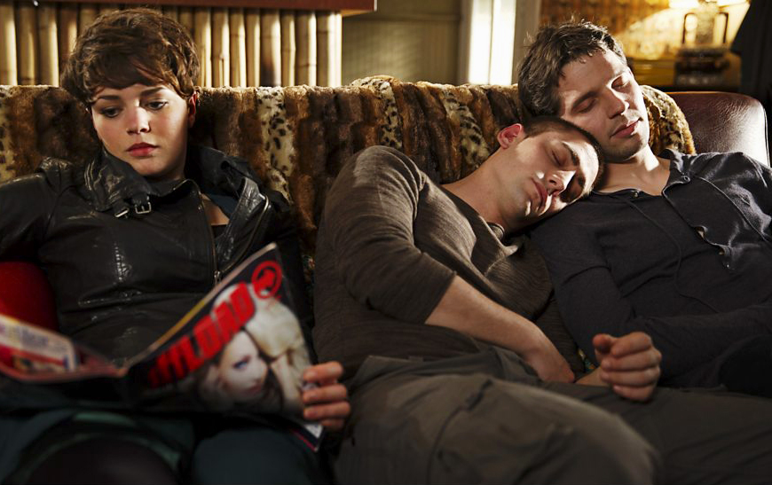 👋Hi fellow Molonians, hope you are all staying safe & keeping well, whether sharing this time with loved ones in real life, or virtually! 🥰😘x
#DamienMolony #MichaelSocha #KateBracken #BeingHuman