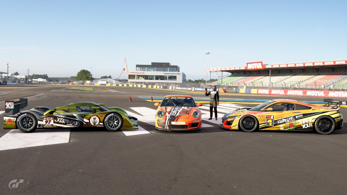 Ayer nuestro compañero @Juanpvs_97 corrió su última carrera con nuestros colores 😖 Siempre será un Xerit allá donde valla 😉 Solo tenemos palabras de agradecimiento. Mucha suerte en tu nueva aventura amigo, siempre en tu muro 😘