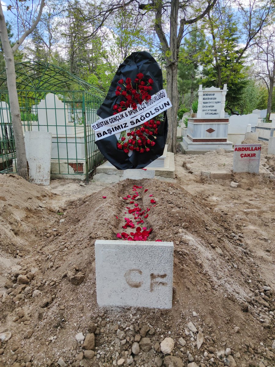 Son Görev...
Mekânın Cennet Olsun Güzel İnsan...
(Ruhuna El Fatiha)