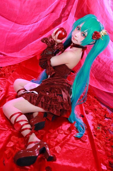 Twitterのコスプレ画像11
