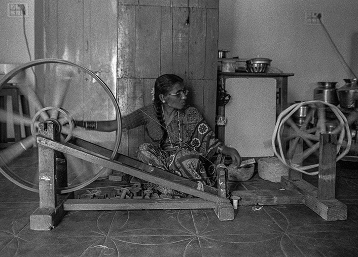 Malkha: The Yarn That Spun a Revolution <a href="/AD_Grassroot/">Grassroot by Anita Dongre</a> 
anitadongre.com/blog/blog/2020…  
#AnitaDongre #GrassrootbyAnitaDongre #Malkha