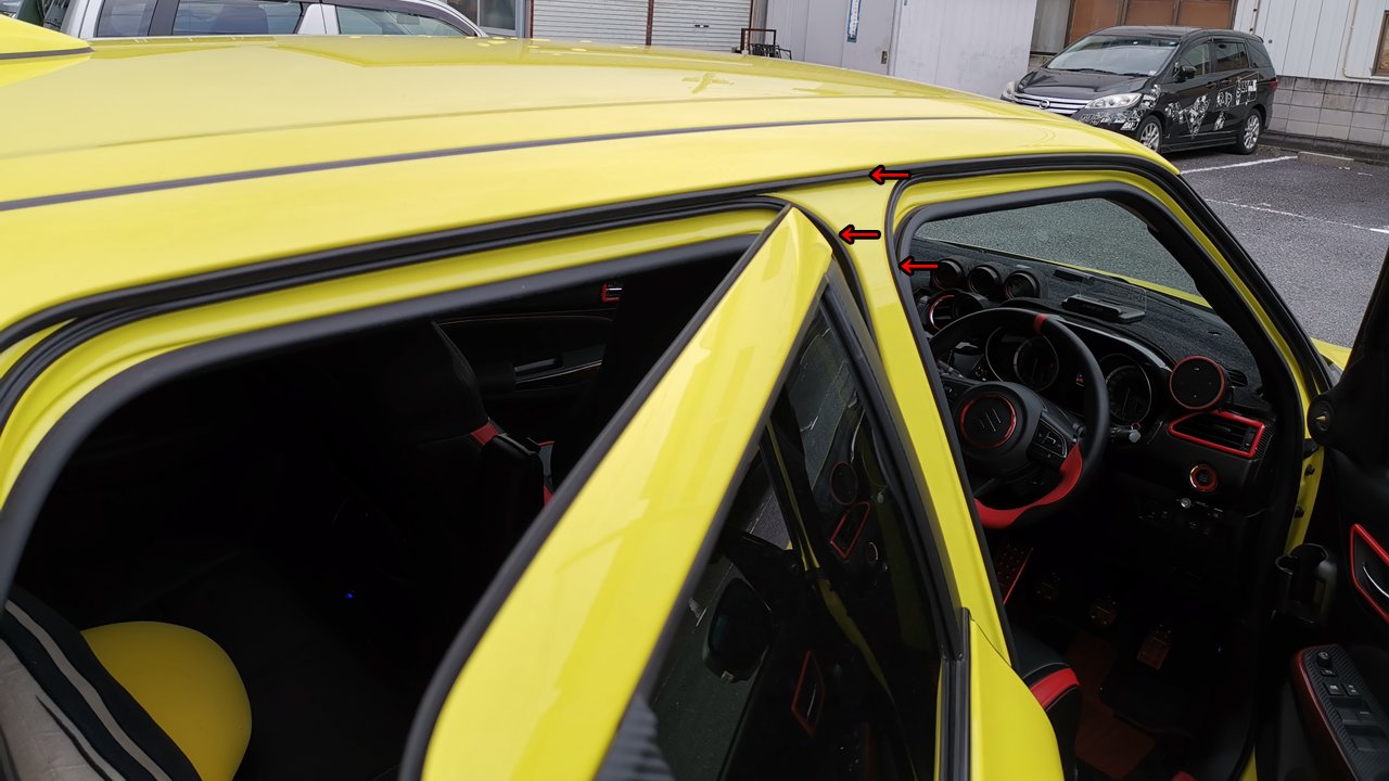 あかぴよ Zc33s 車の機密アップさせるモール貼っています 雨もほとんど流れ込んでこなくなるのでオススメ