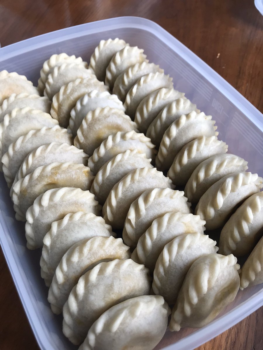Pja Busy Main Animal Crossing On Twitter Tips Nak Goreng Karipap Supaya Tak Menggerutu Masukkan Karipap Dalam Minyak Yang Belum Panas Pastu Masak Api Kecil Je Kerap Terbalikkan Karipap Supaya Cantik