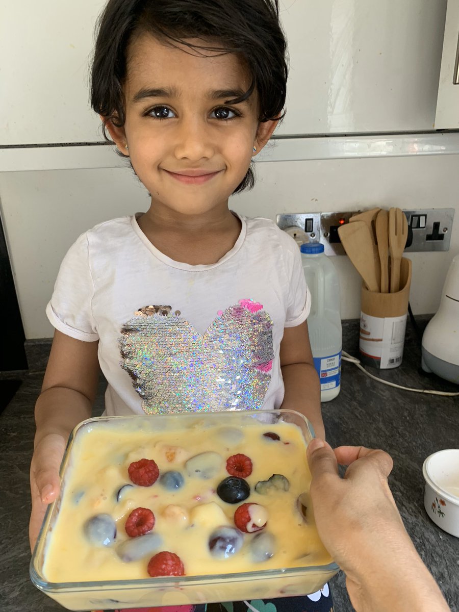 deeptigumpula's tweet photo. #PHIReception @PHIReception PHIReception Sahasra has become little 👩‍🍳  in last few weeks chef prepared fruit custard and watermelon ice lolly 
And cake 🎂 https://t.co/8jljGFA9Fn