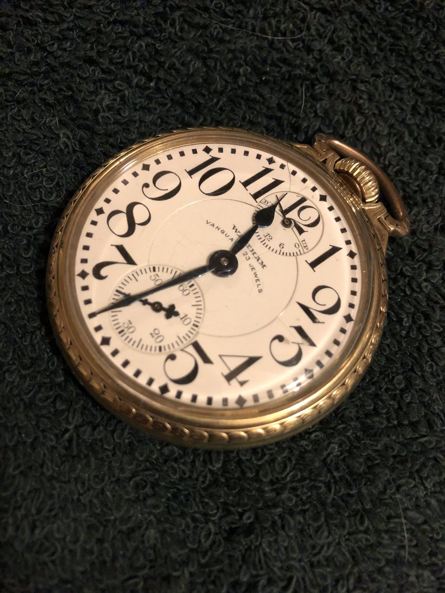 StanHoffman's tweet photo. Normally, the Waltham model 1908 with a wind indicator is a very reliable pocket watch. https://t.co/vv0xbCMdbQ