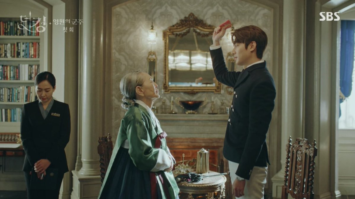 ちょあ 韓国版 花より男子 を 見直してたら発見してしまいました 11年前 花より男子にて ク ジュンピョ 道明寺役 イミンホ の お手伝いさんをしていた方と 現在 年 ザキングにて イ ゴン皇帝のお手伝いをしている ノ尚宮は同じ方でした