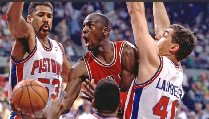 DormRoomDispute's tweet photo. https://t.co/fpznxX0u6I

This Podcast is loaded! We got sound bites from former players, Rodman sex stories a breakdown of The Last Dance, an interview with Patrick Kushman, the youngest elected official in Dupage Country history/part owner of the Packers and draft analysis. https://t.co/vaPRPeAOvq
