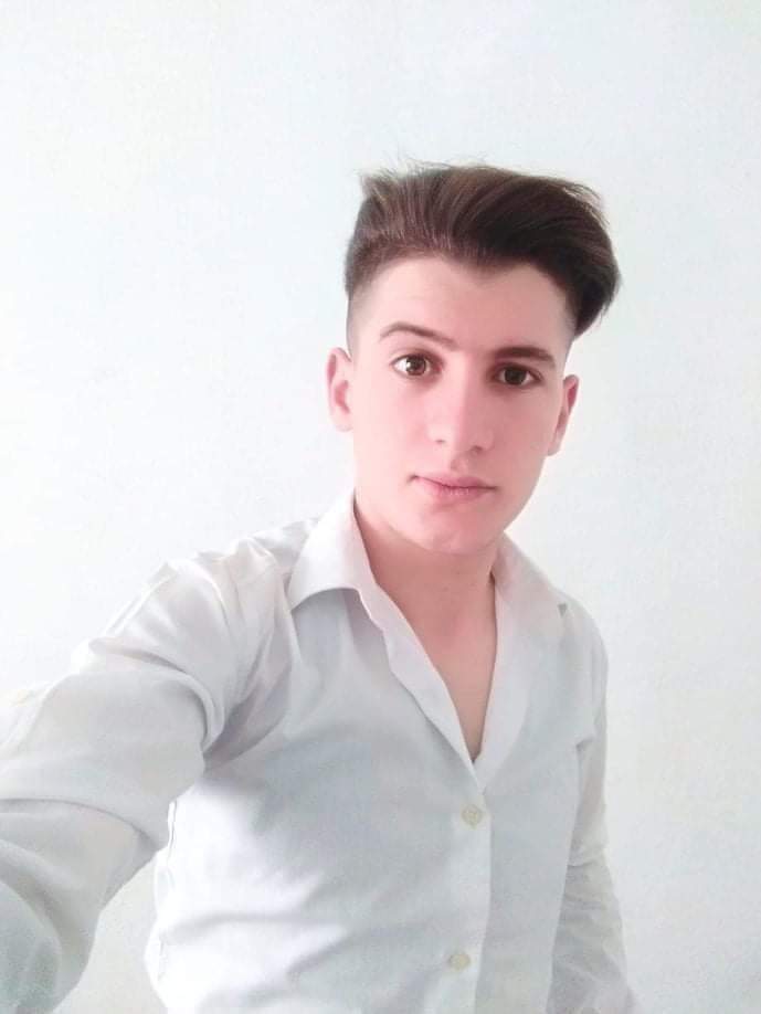 dn8qo62ZBZ1Hu88's tweet photo. الله يرحمك يا علي ويتقبلك من اهل الجنة... حسبي الله ونعم الوكيل ولا حول ولا قوة الا بالله😔😔😔 #AliyiÖldürenlerNerede https://t.co/WVG2tvQXct