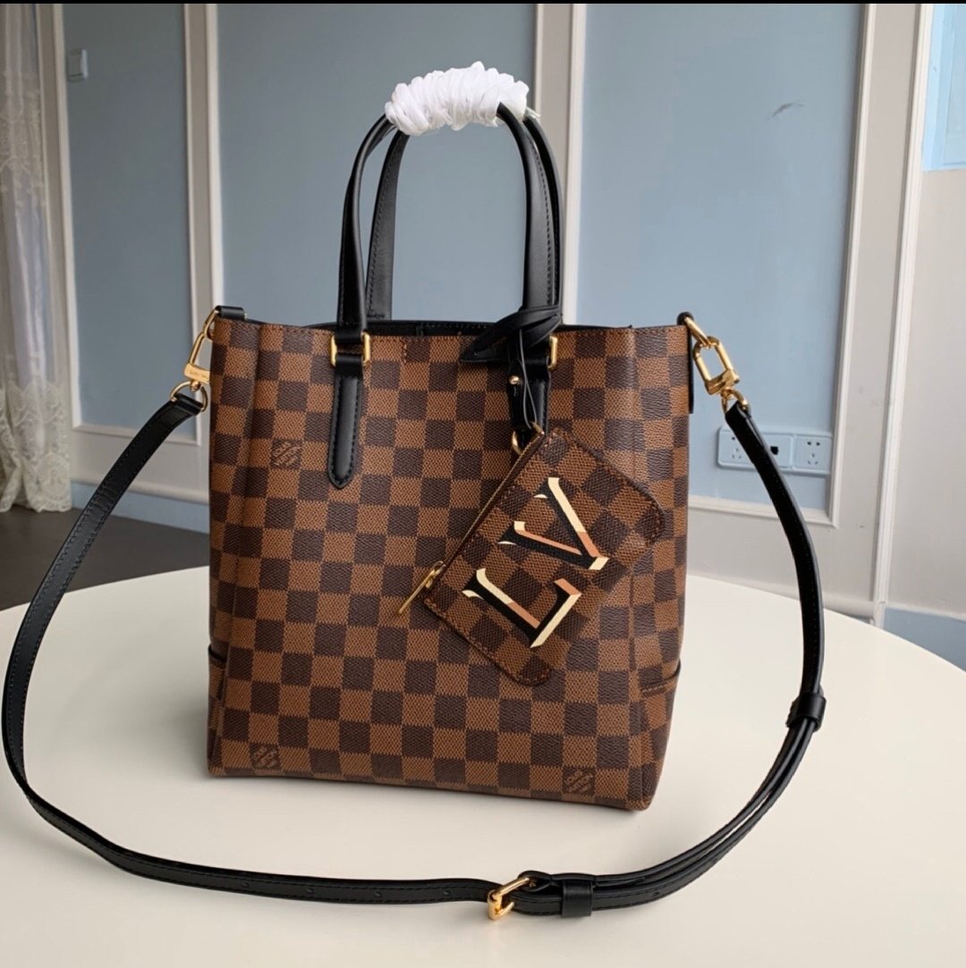plug_miss's tweet image. 🎈 NEW SEASON LV BAGS 🎈
-
VARIETY OF DIFFERENT COLOURS 🌈
BANK TRANSFER &amp;amp; PAYPAL 💷
DM FOR INFO &amp;amp; TO ORDER 📲
24/7 REPLIES 🛂
-
#lv #designerbag #highendfashion #rep #clone #womensdesigner #louisvuitton #sidebag #newbag #festivalfashion