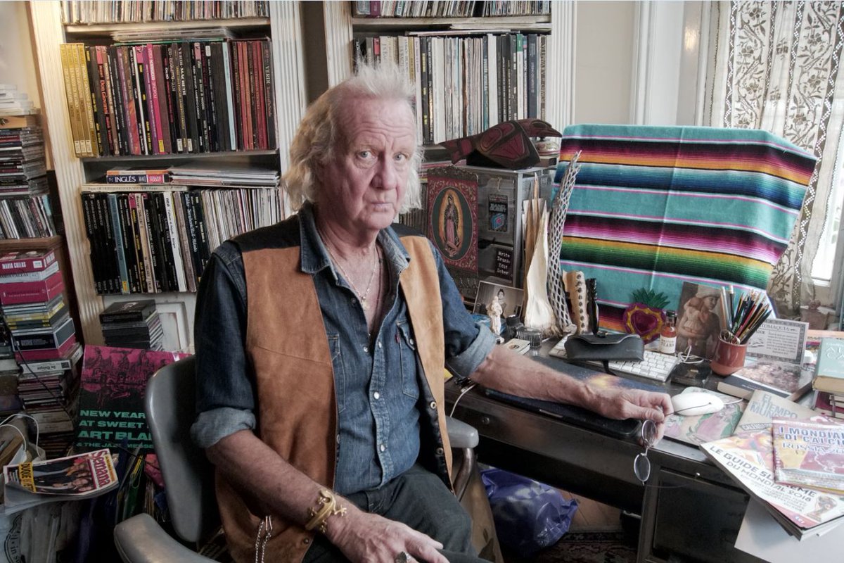 PrixBayeux's tweet photo. 🇫🇷 Le jury du 27e #PrixBayeux sera présidé par le grand reporter @edvulliamy 🖋 Son portrait > https://t.co/lEmfD5XXfP
🇬🇧 The chair of this year’s jury is #EdVulliamy, renowned writer for @guardian and @ObserverUK 🖋 His portrait > https://t.co/bKRYyhbsBP #PBCN2020 #Bayeux https://t.co/1NY42izvd1