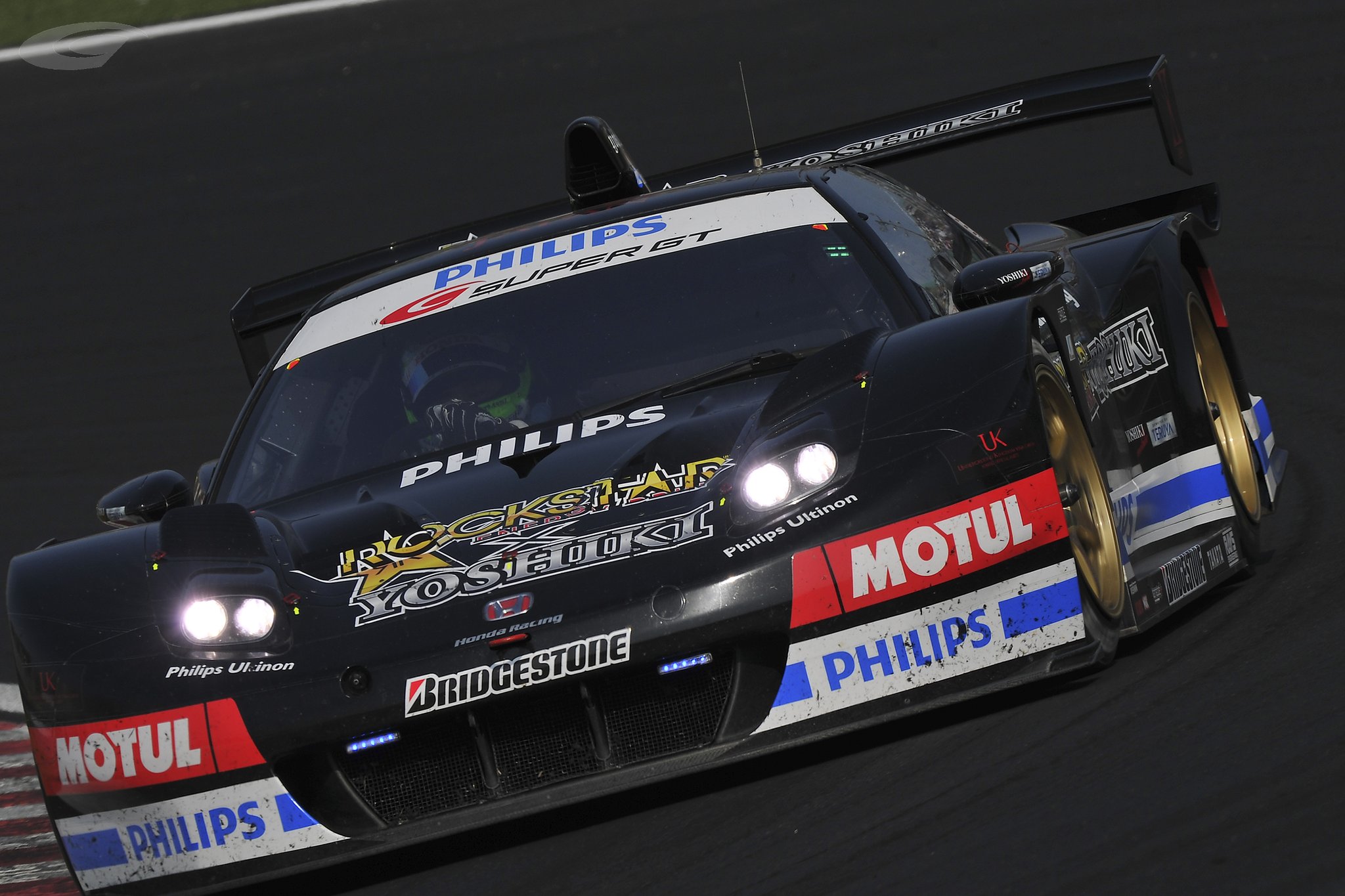 公式】SUPER GT в X: „＼SUPER GT Archive／ 2009年 TEAM