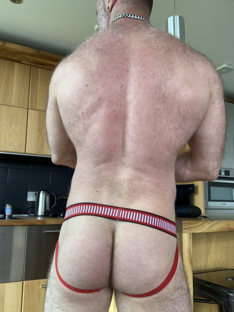 freddymillerxxx's tweet photo. So as a Thankyou for reaching 20k followers I’m giving away this NP jock, I’ll run this until this Saturday, you’ll need follow me and retweet this original post to be in with a chance. I’ll happily workout in it all week to add some depth to its use. 😈 https://t.co/LdzWpevpif