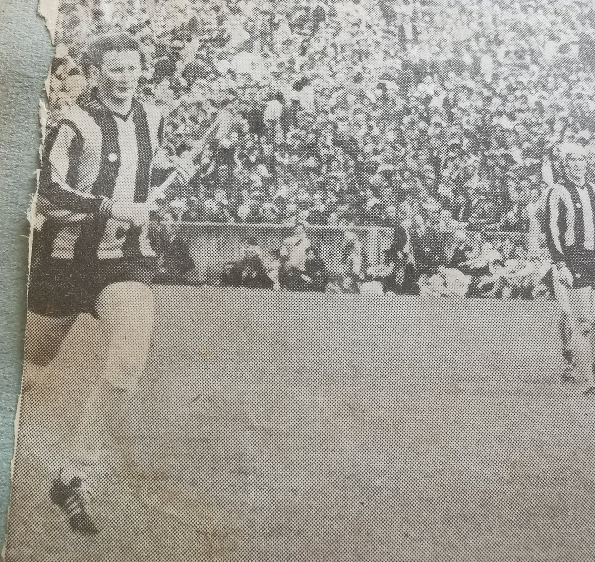 EndaEndamac95's tweet image. National League final in Semple Stadium. What was the year? And what age at the time was the young man on the left?