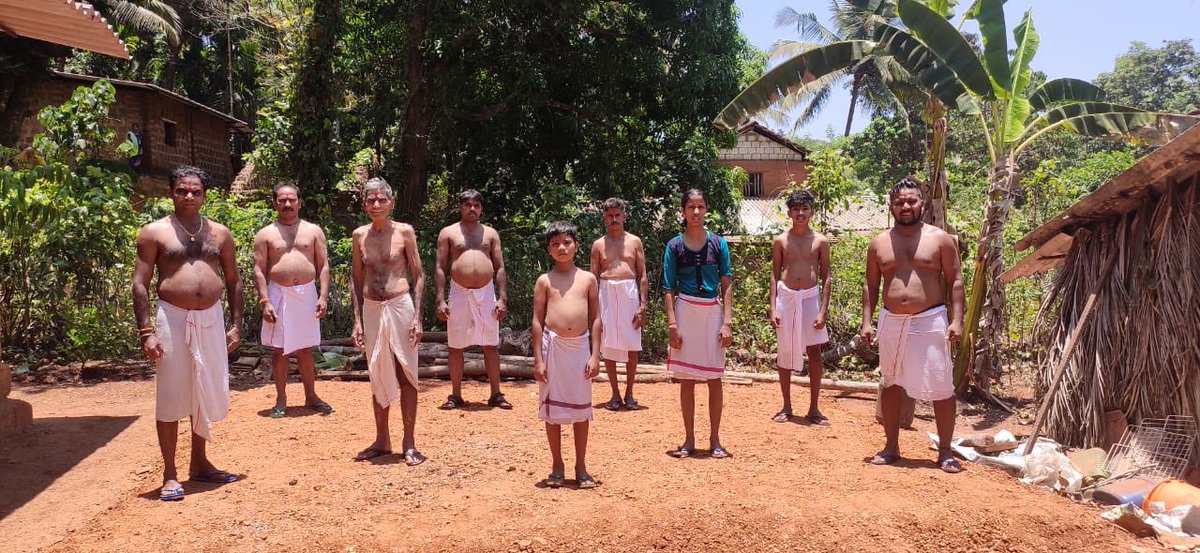 sidkuks's tweet photo. I am proud that many families across Goa kept vrat of Devi Lairai by being #Dhonds this year too, by observing all guidelines of social distancing &amp; celebrating  within their residential premises.

Sharing one such photo from my village of Cuncoli. https://t.co/d2Ew5ymgB5