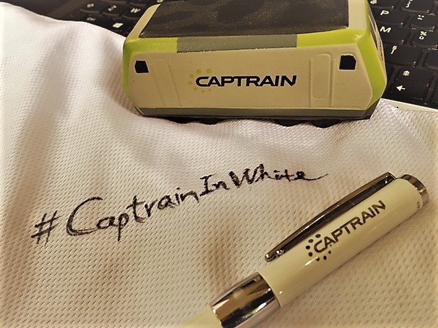 Captrain_Europe's tweet photo. Along with other entities of SNCF TFMM, we'd like to express our support to all #FrontLineHeroes : healthcare workers🏥in the first place and also people in other critical sectors such as our colleagues🛤️ who ensure the transport of essential goods across 🇪🇺! #CommittedForYou https://t.co/aEmggiLcDJ