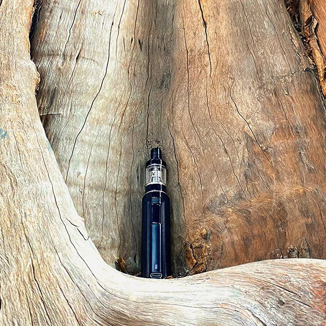 The stunning compact design, fast charging 1000mAh battery and industry leading EX atomizers, makes the EXCEED X the perfect all day kit! 💨 

Find out more at: joyetech.co.uk 

#vaping #vapingcommunity #vapingsavedmylife #vapingstyle #vapingisnotacrime #vapingsaveslives