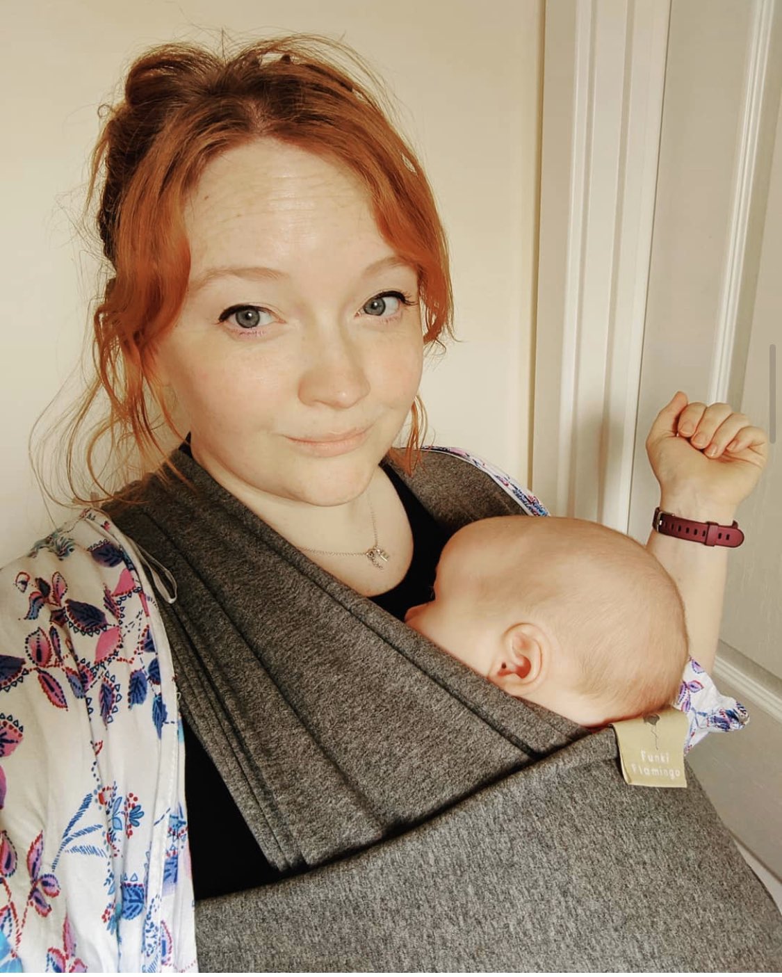 Funki flamingo baby carrier 2025