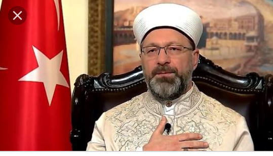 mrtrtcelik's tweet photo. Diyanet İşleri Başkanı Prof. Dr. Ali Erbaş, Cuma Hutbesi'nde ''İslam zinayı en büyük haramlardan kabul ediyor, lutiliği, eşcinselliği lanetliyor. ....
Hocam oldu mu şimdi? Kaç padişahımızın kemiğini sızlattın kimbilir? https://t.co/cxlXBOJy6j