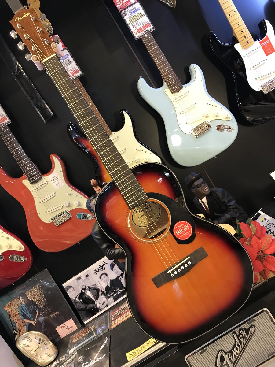dustbowl_i's tweet photo. ダストボウル #前橋店 です。
ちょっと気軽に弾くのに
#小振りなギター はいかがですか?
#Fender #Parlor #CP60S
#Zemaitis #CAM60H
#Pignose #PGG200
#AntiqueNoel #AM0
https://t.co/A66hVv4V6A
https://t.co/vphGVmR1az https://t.co/nJCUwJJU4g