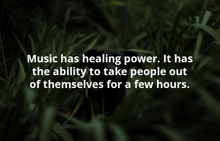 JohnnyduVarWest's tweet photo. 🇺🇸Music has healing power. It has the ability to take people out of themselves for a few hours.
🇫🇷La musique a un pouvoir de guérison. Elle a la capacité de sortir les gens d'eux-mêmes pendant quelques heures. https://t.co/rmYR66gkR5