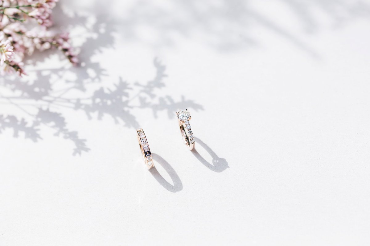 mai_muraguchi's tweet photo. 本日の更新💛
プライベートジュエリーのA.O.Z
IMAGE VISUAL
@artifactoz 

#shooting #photodirection #photodirection #designer #jewelry https://t.co/UGIbFhW6j4