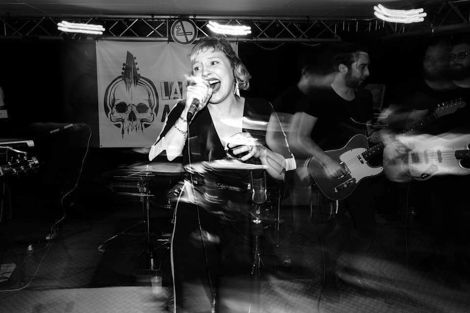 nawakposse's tweet photo. #interview : Suite à l’interview de JBe des @BurningHeads , nous vous proposons les interviews des guests de l’album de reprises.
- Seb @sevenhateband ➡️ https://t.co/jxJLlOL6hI
- Annita #OffModels ➡️ https://t.co/d5QlUd9Czj
- Johnny Rival #KingPhantom ➡️ https://t.co/wQf7M9vNAB https://t.co/sirg9L4xMR