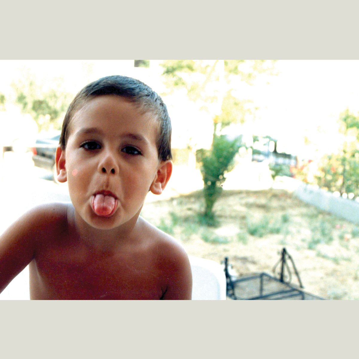 DispersionPR's tweet image. .@EPM_Music curate the very best new Techno on @Spotify. Follow and stream to hear 'Addiction' from the new @MarcoFaraone 'No Filter' LP on @Rekids, plus 'The Edge' from @djrobinball &amp;amp; @LukeVibert's 'X To C' on Memory Box spoti.fi/3bJbK3v