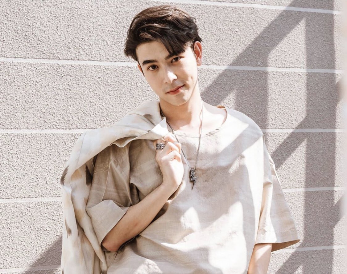 etherealmoon4's tweet image. #TeamDimple 😂😂😂