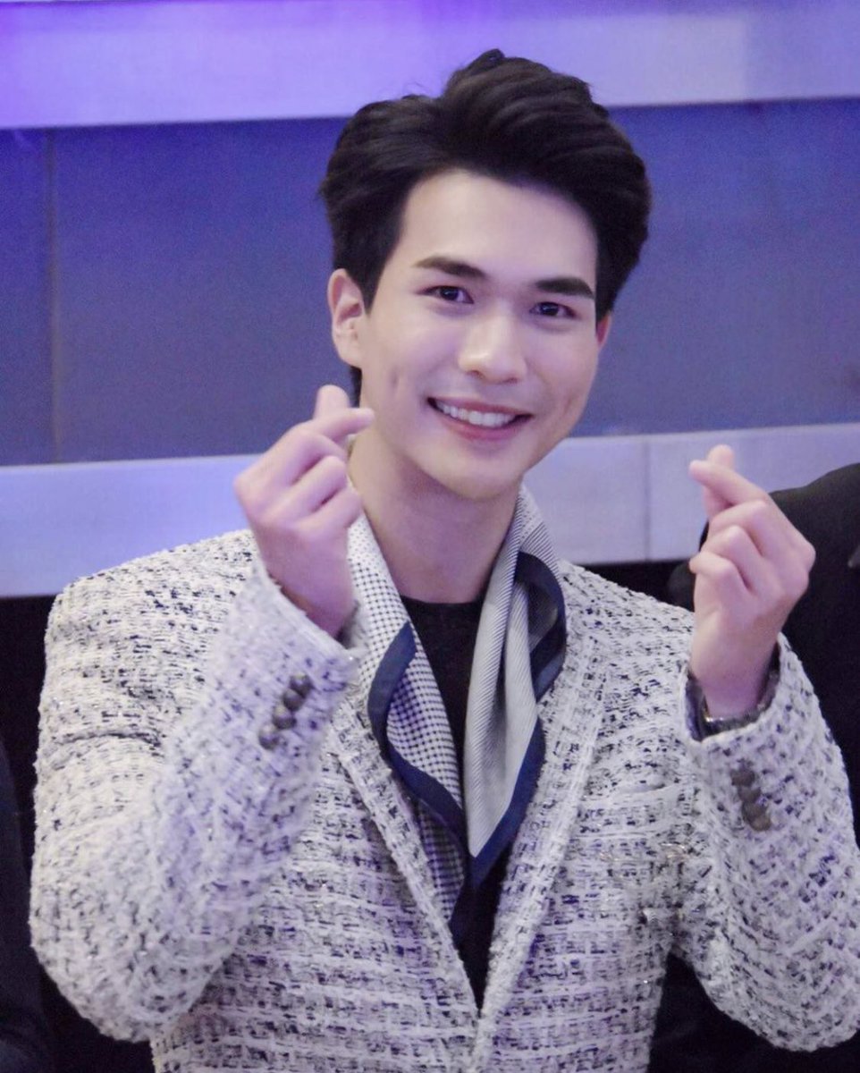 etherealmoon4's tweet image. #TeamDimple 😂😂😂