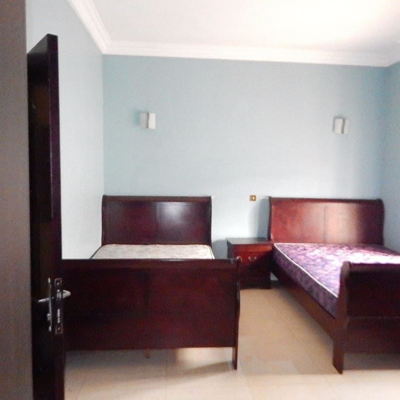 _obeena's tweet photo. https://t.co/14a8vmfo0F
For sale: This is a Luxury 6 bedroom duplex,3 living room and a study room.(All interiors inclusive)
Location:Cocaine estate off artillery Port Harcourt.
Price 120 million naira(Asking)
For more enquiries call 07061918286
#phproperties
#COVID19
#Dubai https://t.co/nRLU7H6MZe