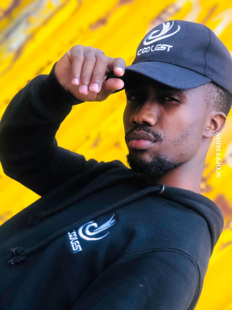 Atm_SkyGuy's tweet photo. 🤗cAtm SkyGuy, #Musician, Brand #Founder and #Owner Of #Coolest Clothing, We Will Be Back On Business First Thing After Lockdown, Coolest Hoodies : P250, Coolest Pants: P250, Coolest Tshirts: P130, Coolest Caps: P80. For Orders / Enquiries: +26777154651🔥 #NtshalamoragoBW https://t.co/k2R8iIeKDc