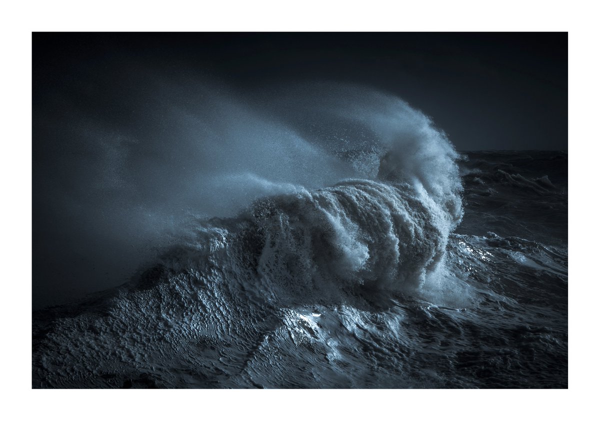 EddAllenPhoto's tweet photo. Been going though the many storm photos I gathered last winter. Put together a little series. Here's the first four!

R E V E R Y - 1 to 4

Absentminded dreaming while awake.

#ThePhotoHour #stormhour #appicoftheweek @NPhotomag @OPOTY #waves https://t.co/kSEfH81s0n