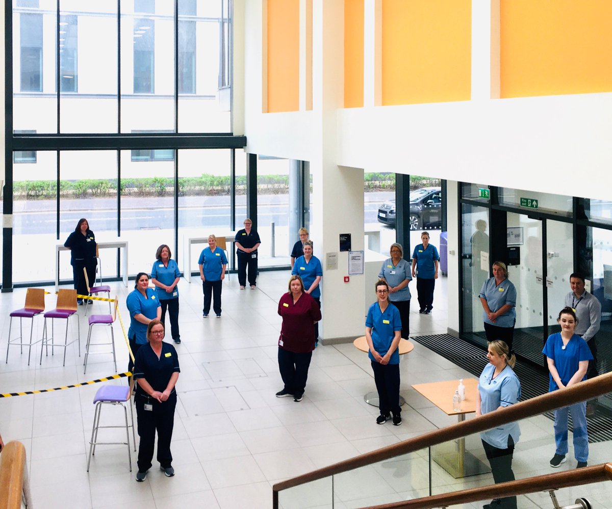 Institute of Neurological Sciences staff pause for 1 minute of Silence to remember our colleagues who have died in service during this COVID 19 pandemic @NHSGGC @INSNeurosurgery #InternationalWorkersMemorialDay #COVID19 #Silence