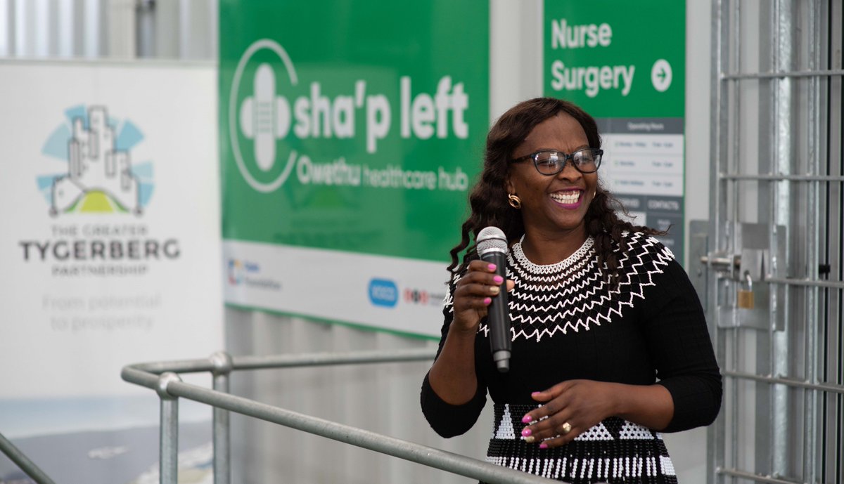 CiplaAfrica's tweet photo. "Nurses are the heart of healthcare" - Donna Wilk Cardill.
Meet one of our dedicated Sha'p Left nurses, Mandisa Swarts, featured on @BeautifulNewsSA sharing her passion for people and healthcare.
#Shapleft #healthcareforall #caringforlife 
https://t.co/AsacEzYhLU https://t.co/j3zdZpEinq