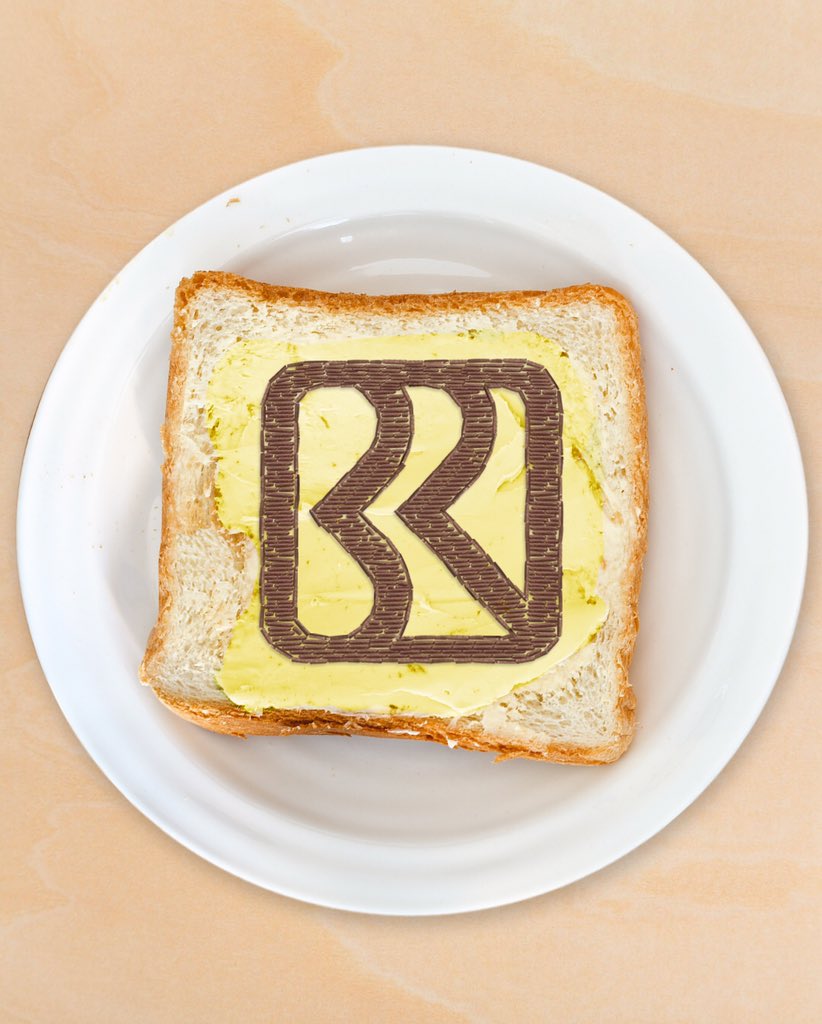 BANKBRI_ID's tweet image. Mimin perhatiin roti meses lagi ngetren banget ya? Walau lagi diterjang beribu deadline kerjaan, Mimin juga gak mau ketinggalan coba bikin roti meses buat buka puasa nanti nih, Sobat BRI! Mohon di review Chef @arnoldpoernomo